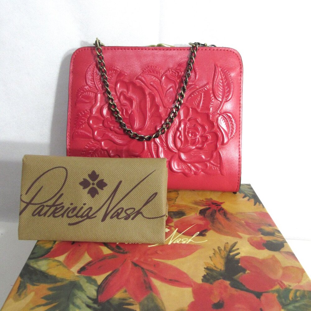 IN BOX PATRICIA NASH EVANGELINE BAG LEATHER, PASSION RED, PEGASUS HORSE CHARM - Picture 6 of 15